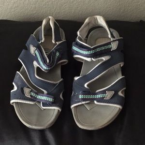 Dr. Scholls athletic sandals